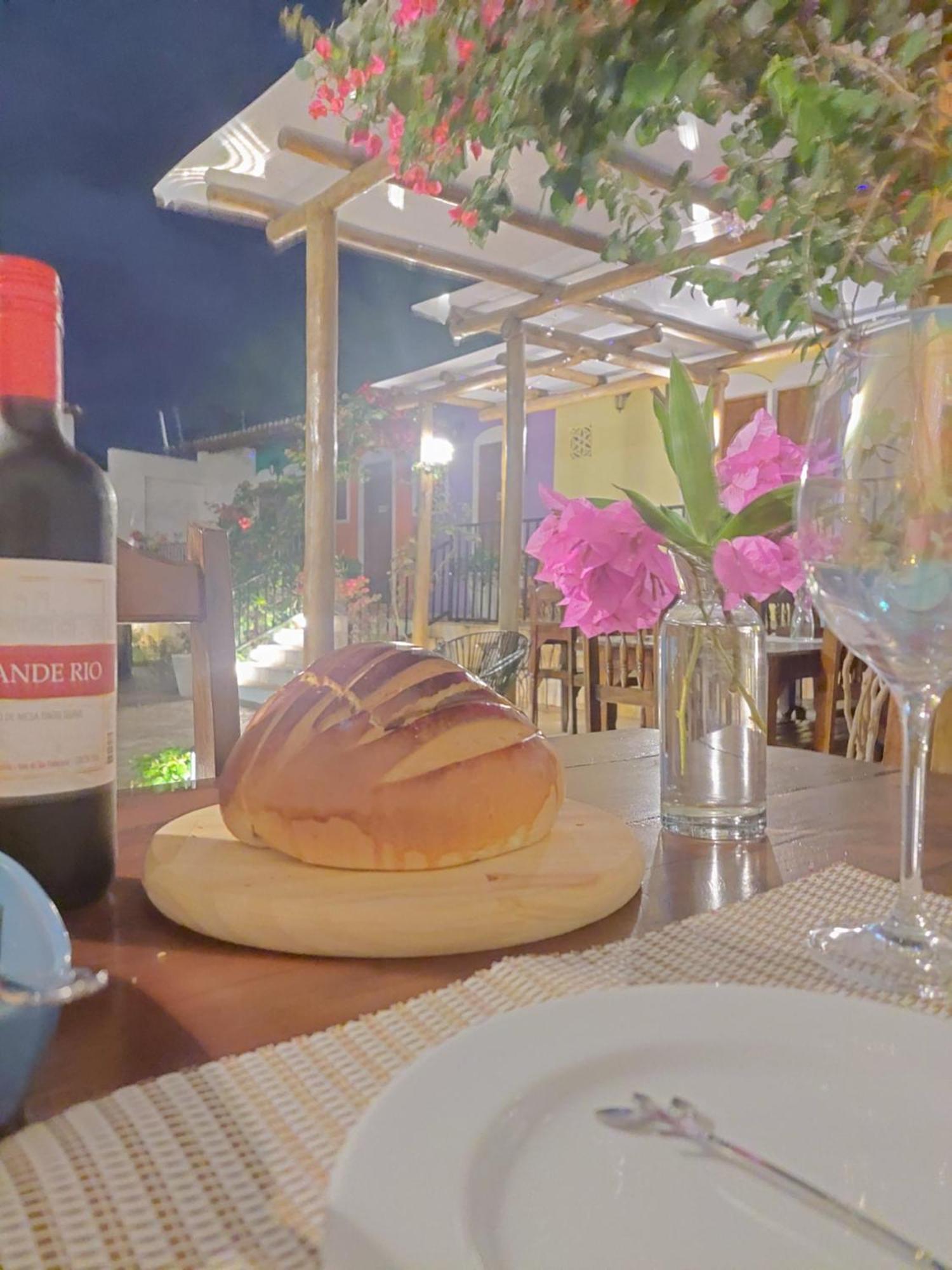 Buganvilia Pousada & Bistro Santa Cruz  Eksteriør billede